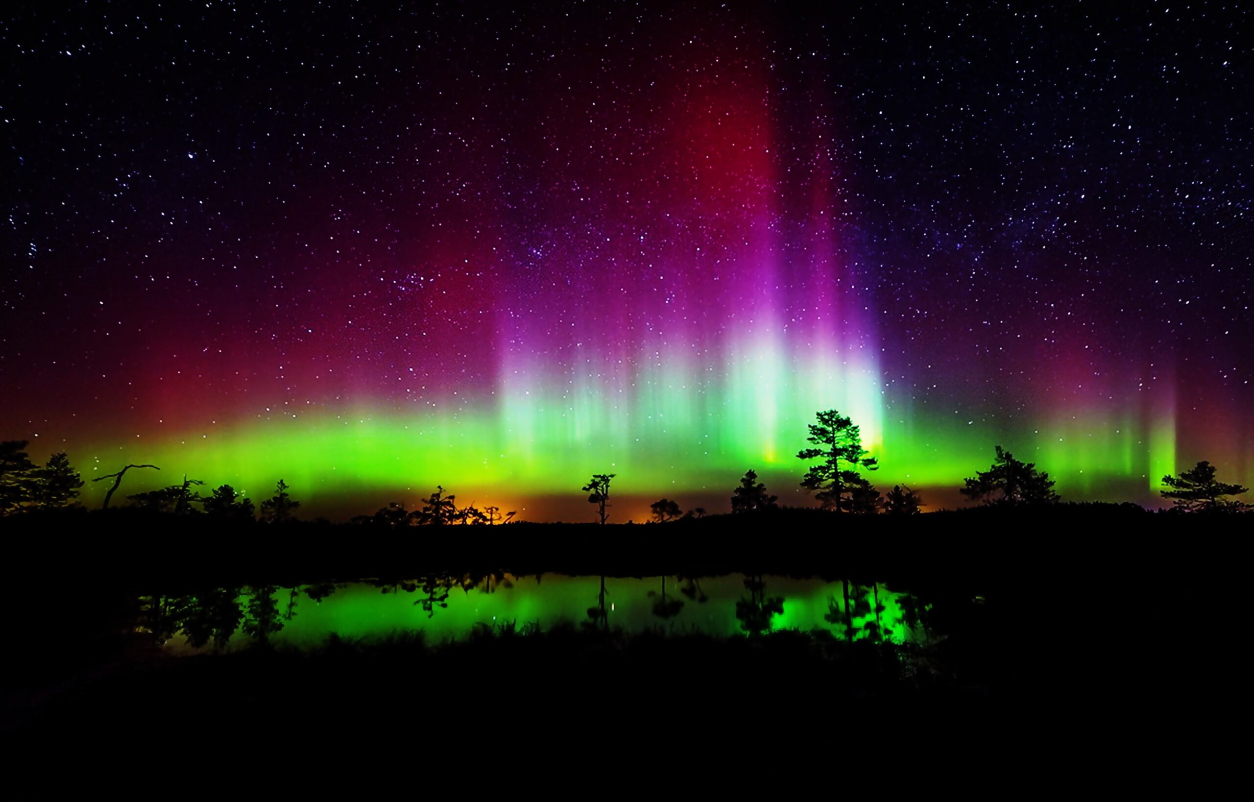 3840x2456-px-Aurora-beauty-borealis-colurful-Earth-lakes-landscapes-nature-night-stars-trees-1779425